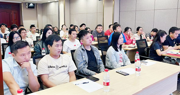 齊心協(xié)力謀發(fā)展，砥礪前行啟新篇——微視光電月度經(jīng)營(yíng)分析會(huì)圓滿落幕！