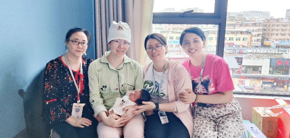 深圳微視：以愛(ài)之名，慰問(wèn)生育女職工